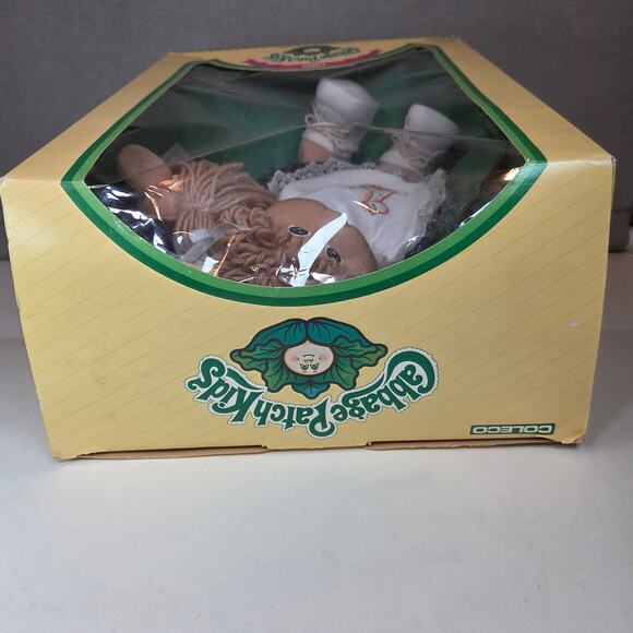 1985 Coleco Cabbage Patch Kids Doll Aggie Gertie Boxed w/ Papers - Picture 9 of 13